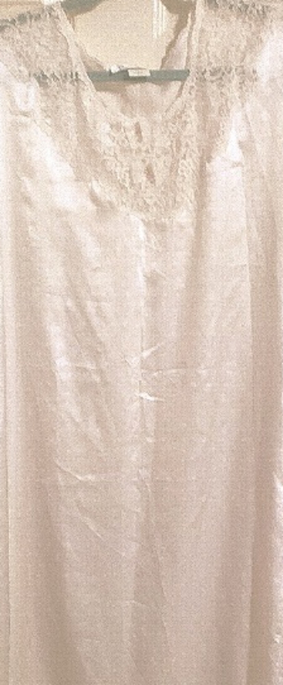 COPY - Christian Dior silk nightgown, lace. No flaws, EUC